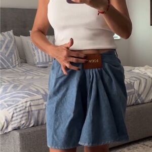 Loewe Blue Denim Skirt usado pero en perfecto estado, yo soy 76 cm waist
